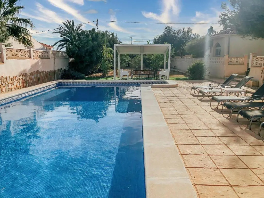 Villa Reyets 4 bed 3 bath Private Pool