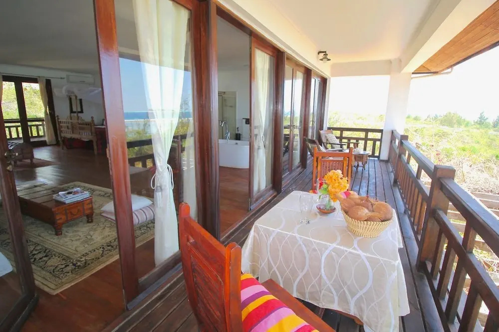 Villa Paradise on the Ocean