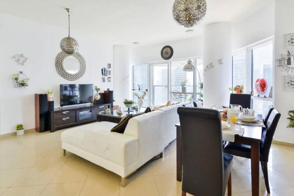 Beautiful 2Bed 2Baclcony in JLT, Dubai