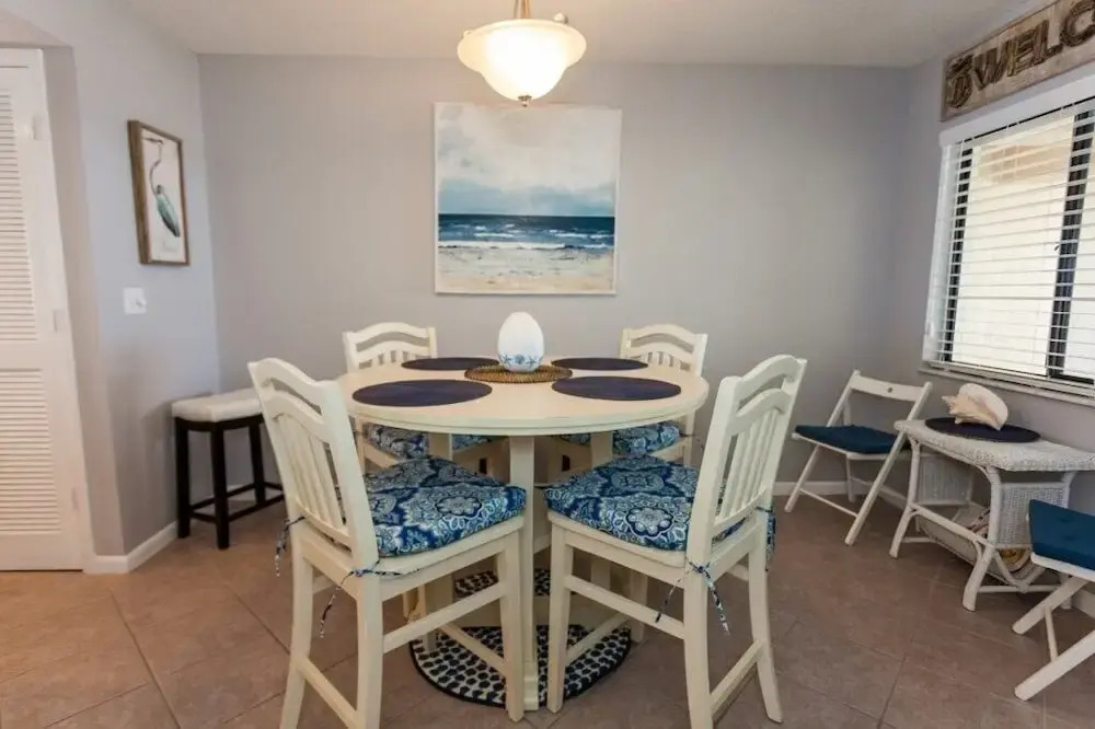 Windjammer Oceanfront Condominiums