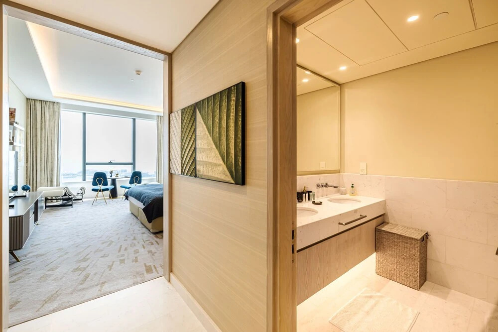 Sea Living High Floor 1 Bed Palm Tower