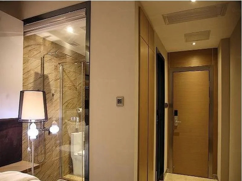 Lavande Hotel Shenzhen Huaqiang Road Subway Station Branch