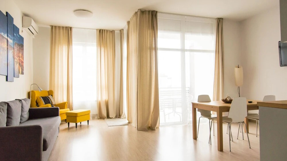 Fenix Deluxe Apartment on Golubaya 5
