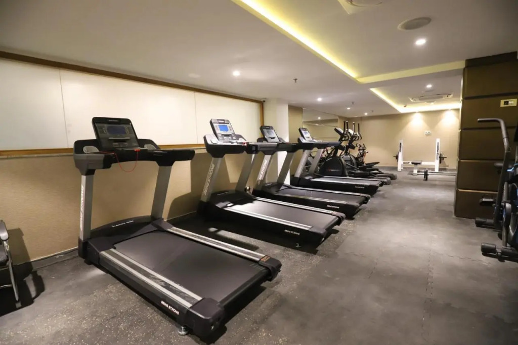 The Pristine Hotel Kanpur