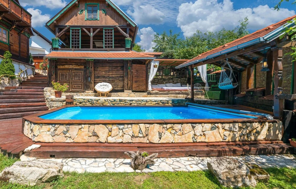 Amazing Home in Zagreb With 3 Bedrooms, Wifi and Outdoor Swimming Pool