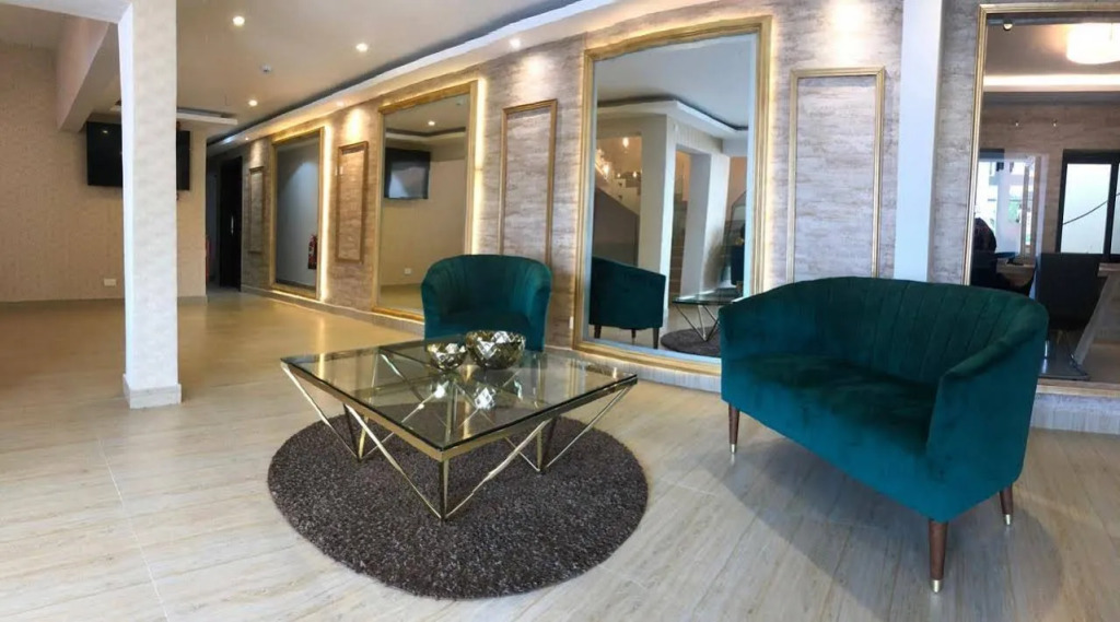 The Cabin Hotel
