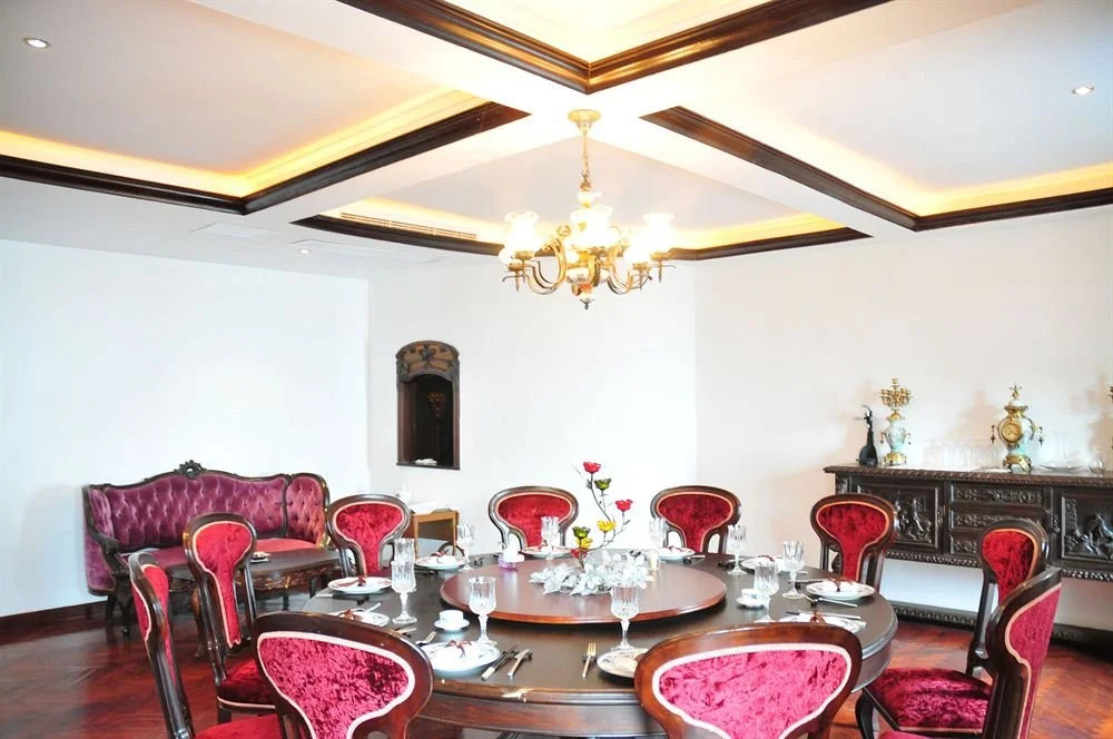 Chillon Castle Hotel
