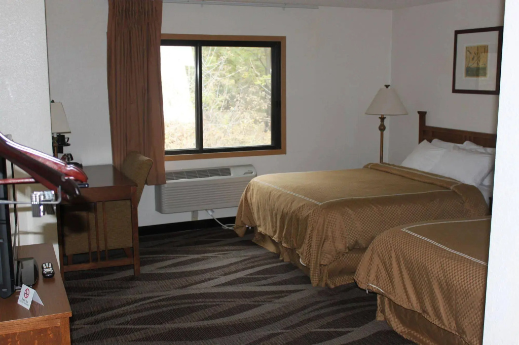 Boarders Inn and Suites by Cobblestone Hotels - Ripon