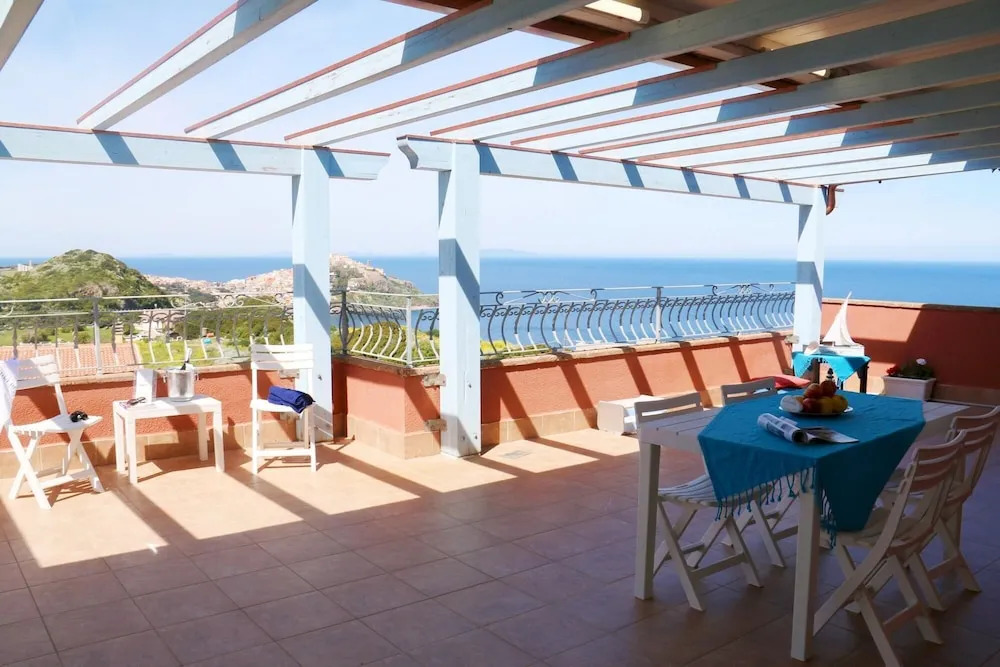 Attico Baja Ostina 3 Bedrooms Apartment in Terrabianca