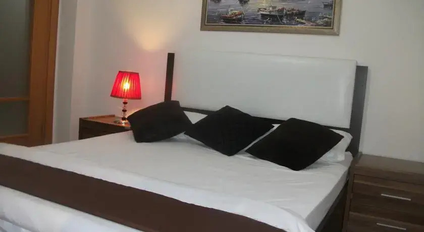 Ak Residence