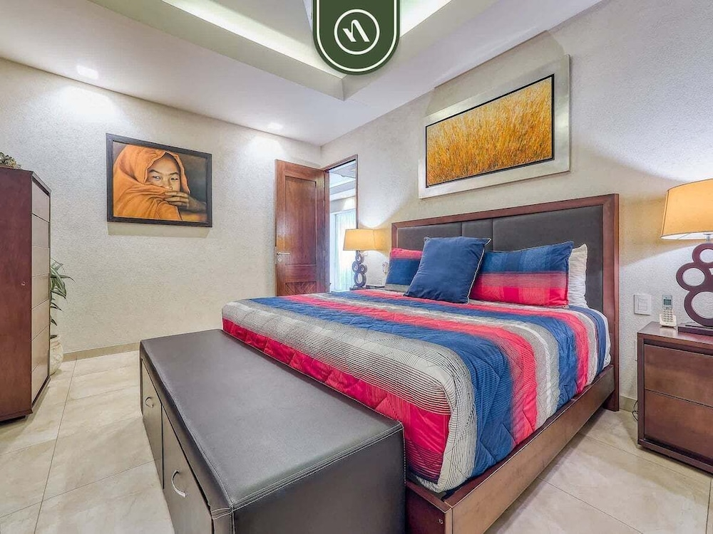 Amazing 1 BR Condo - Rooftop Pool - Bay View