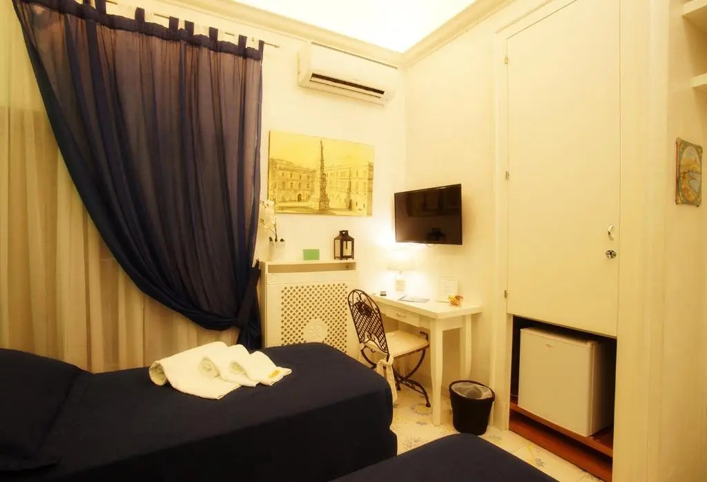 Le Vie Di Napoli B&B