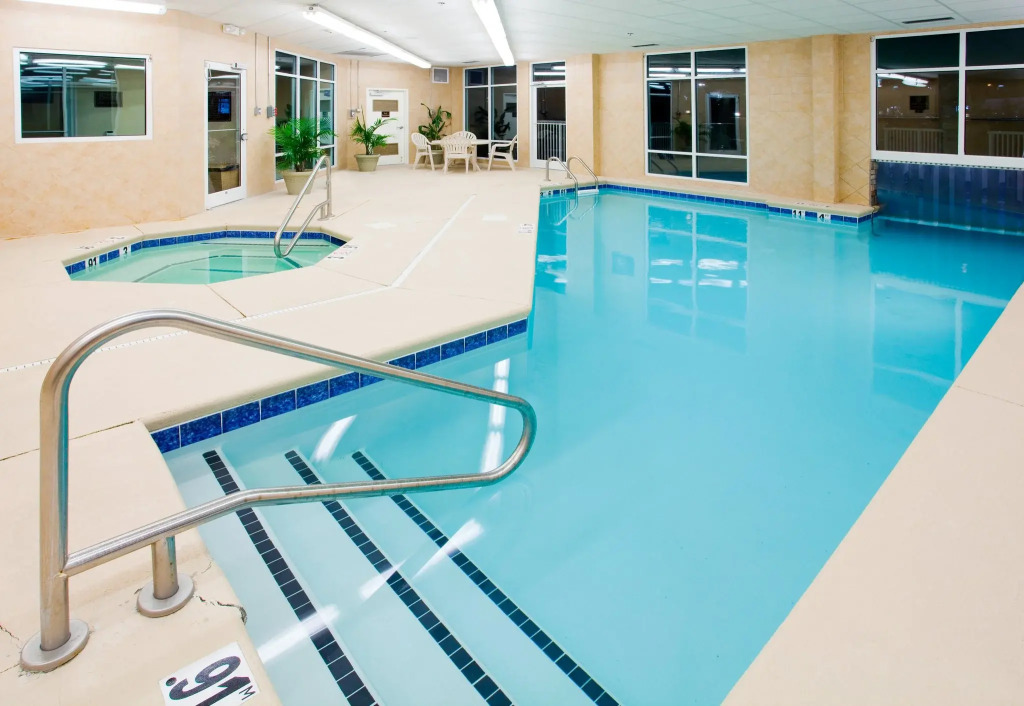 Holiday Inn Express & Suites Asheville Downtown by IHG