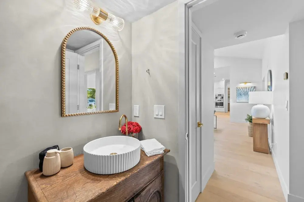 El Dorado by Avantstay Luxe 4BR w/ Pool, Putting Green, Fireplace Near Kierland
