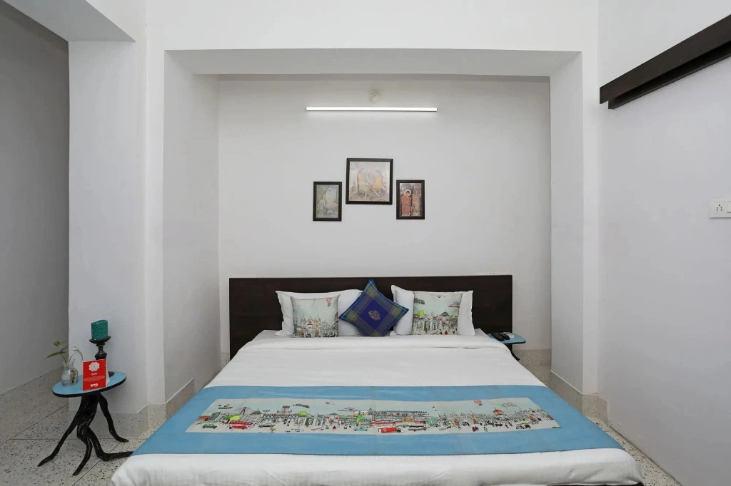 OYO 10298 Home near Sukhadia Circle