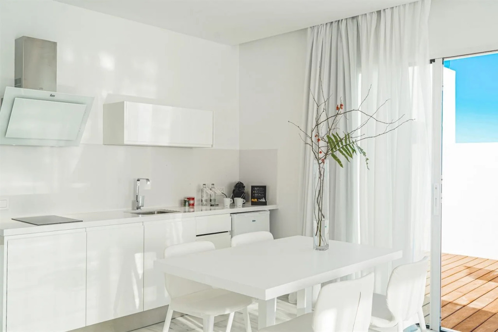 CalaLanzarote Suites Hotel