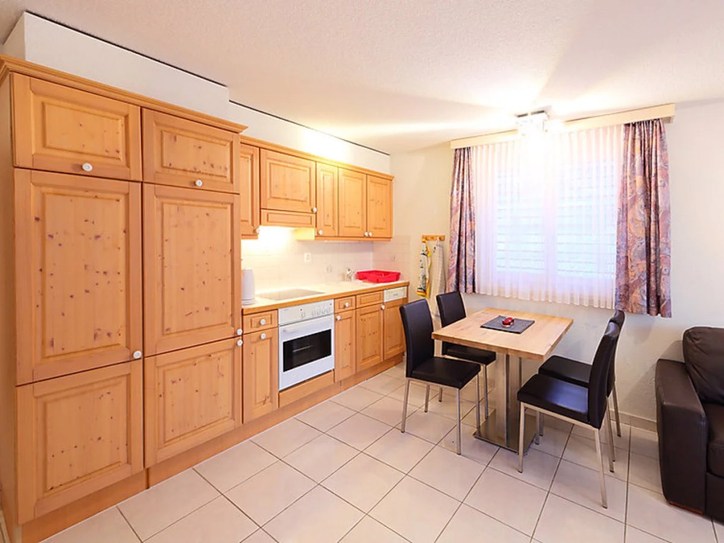 Apartment Roger Lommel 10120