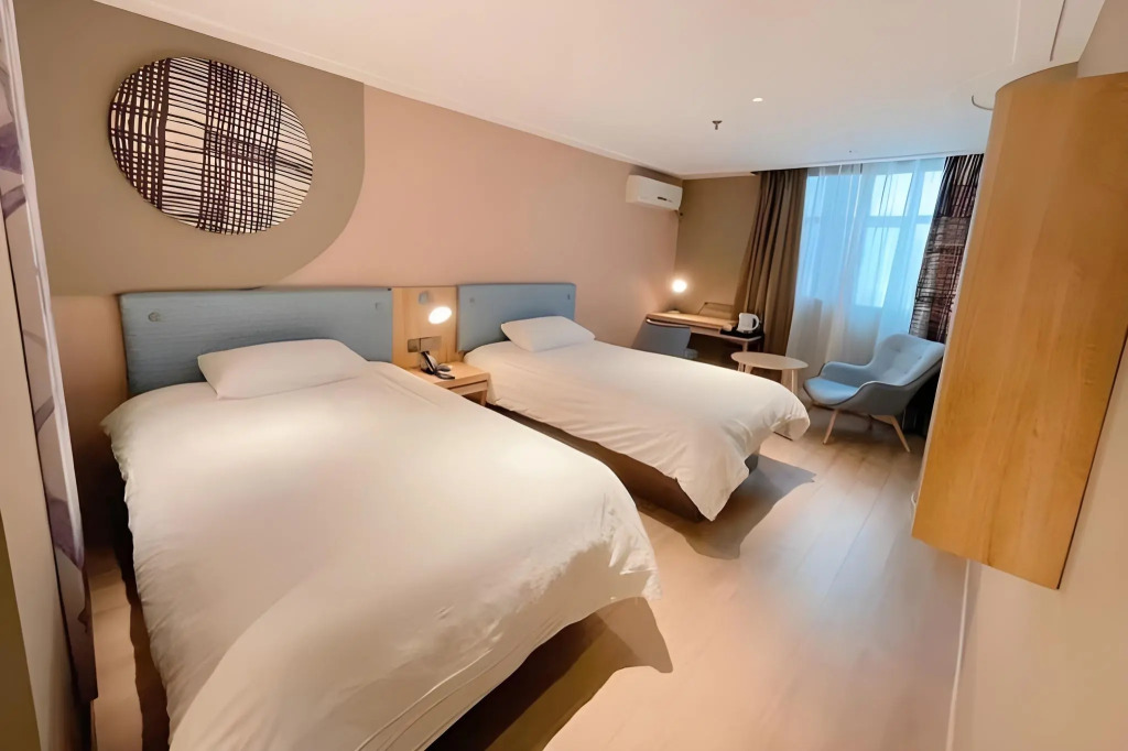 Home Inn Neo (Fuzhou Wuyi Square, Nanmendou Metro Station)