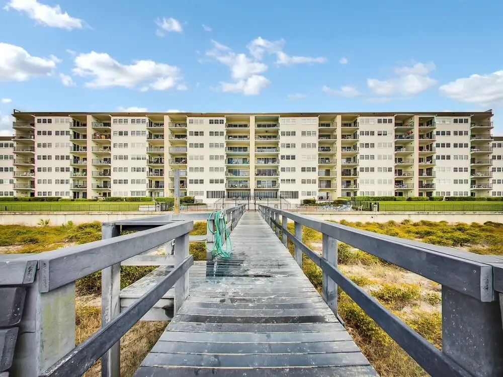 N4 Amelia South 2 Bedroom Condo