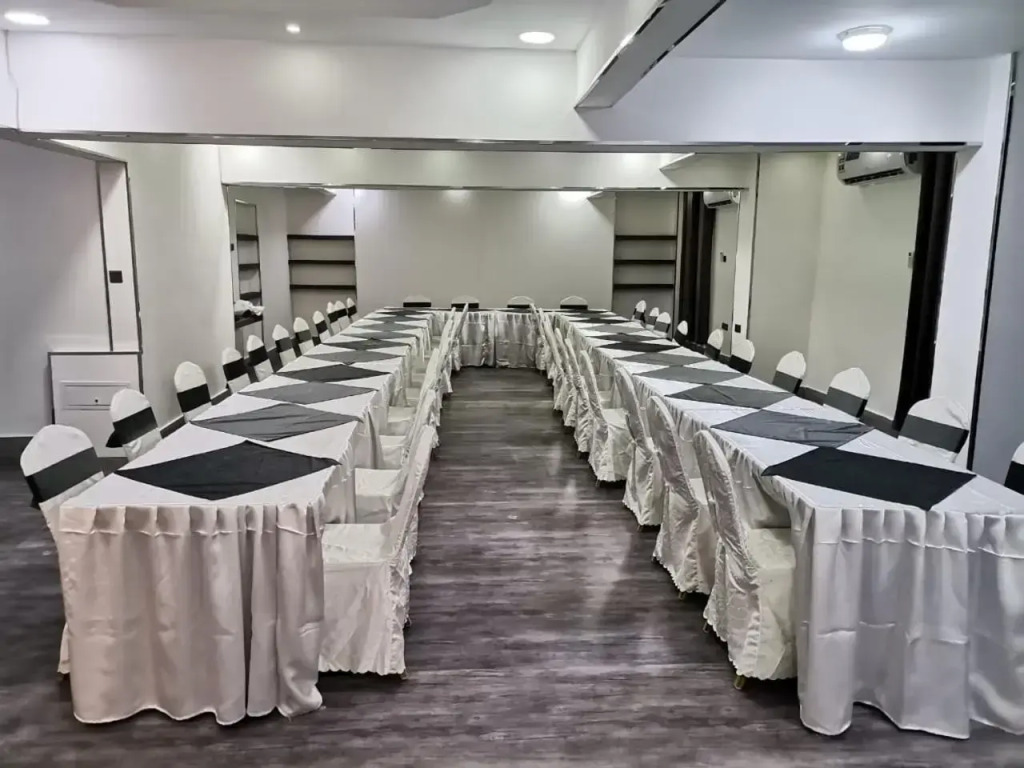 Al Hussam Hotel Apartments