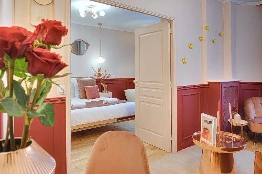 Miss Marguerite Suite