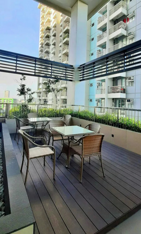 2br Unit at Asmara near St Lukes Medical Center