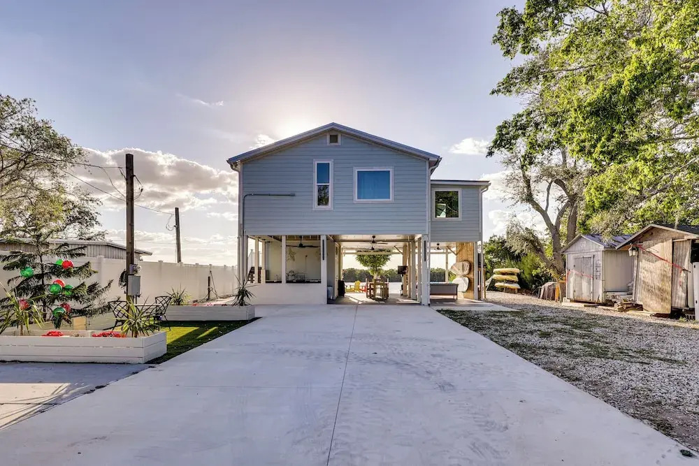 Private Beach: 'hidden Shack By the Bay' in Ruskin