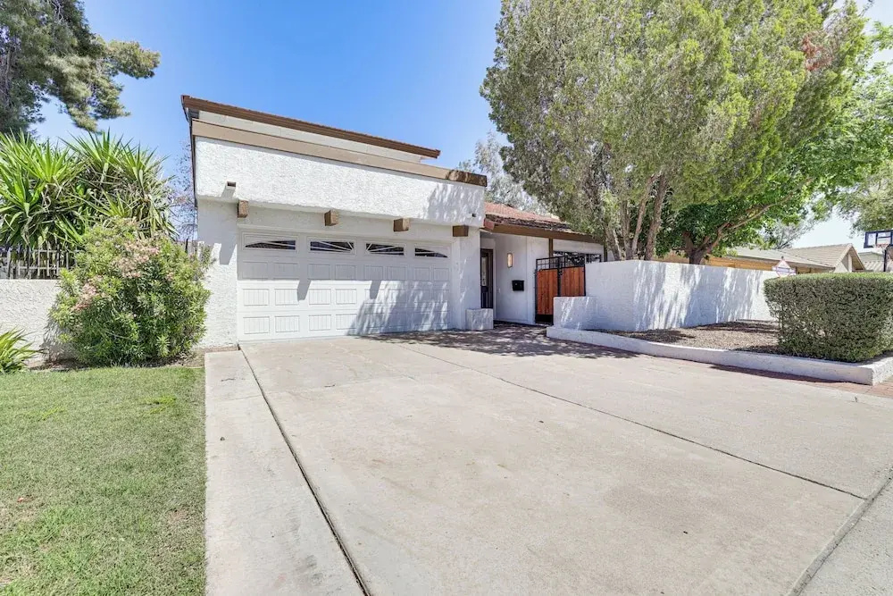 Furnished Patio! Family-friendly Retreat in Tempe