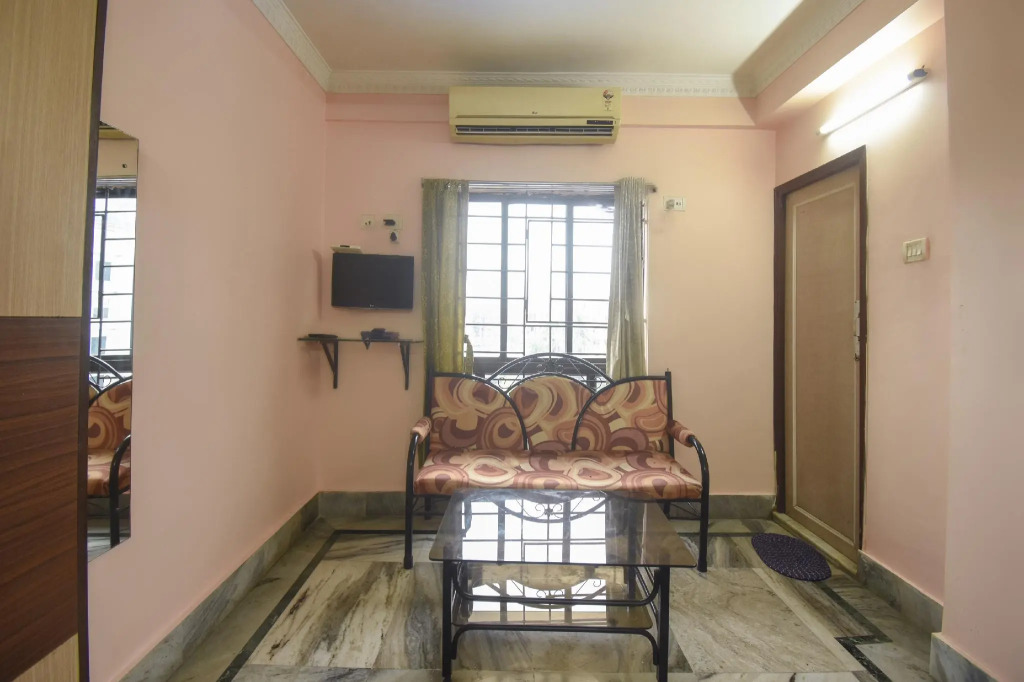 OYO 75748 Saral Guest House