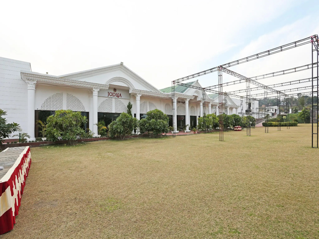 OYO 29173 The Grand, Jammu