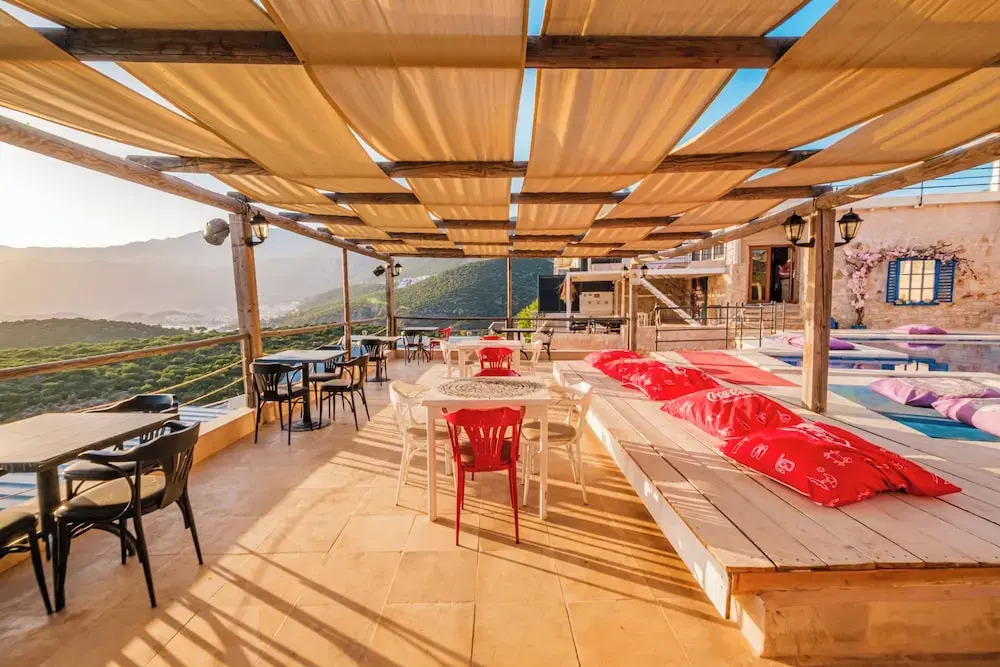Lisia Sunset Hotel