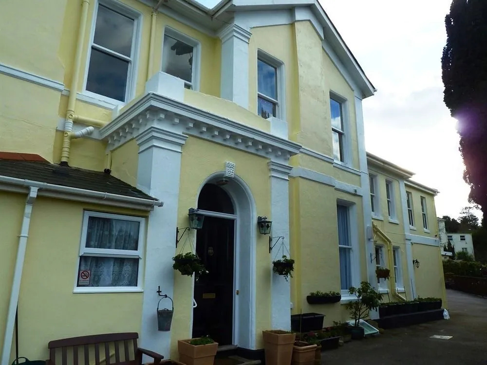 Cloudlands - Guest house