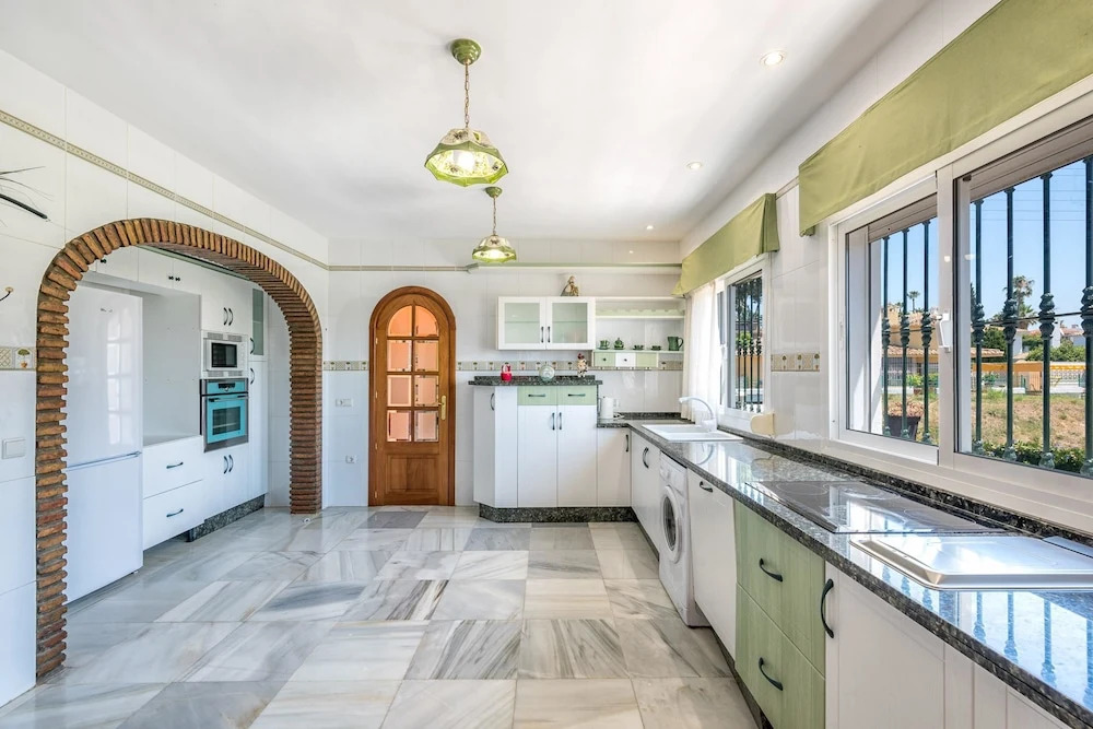 Villa Solea by Villa Plus