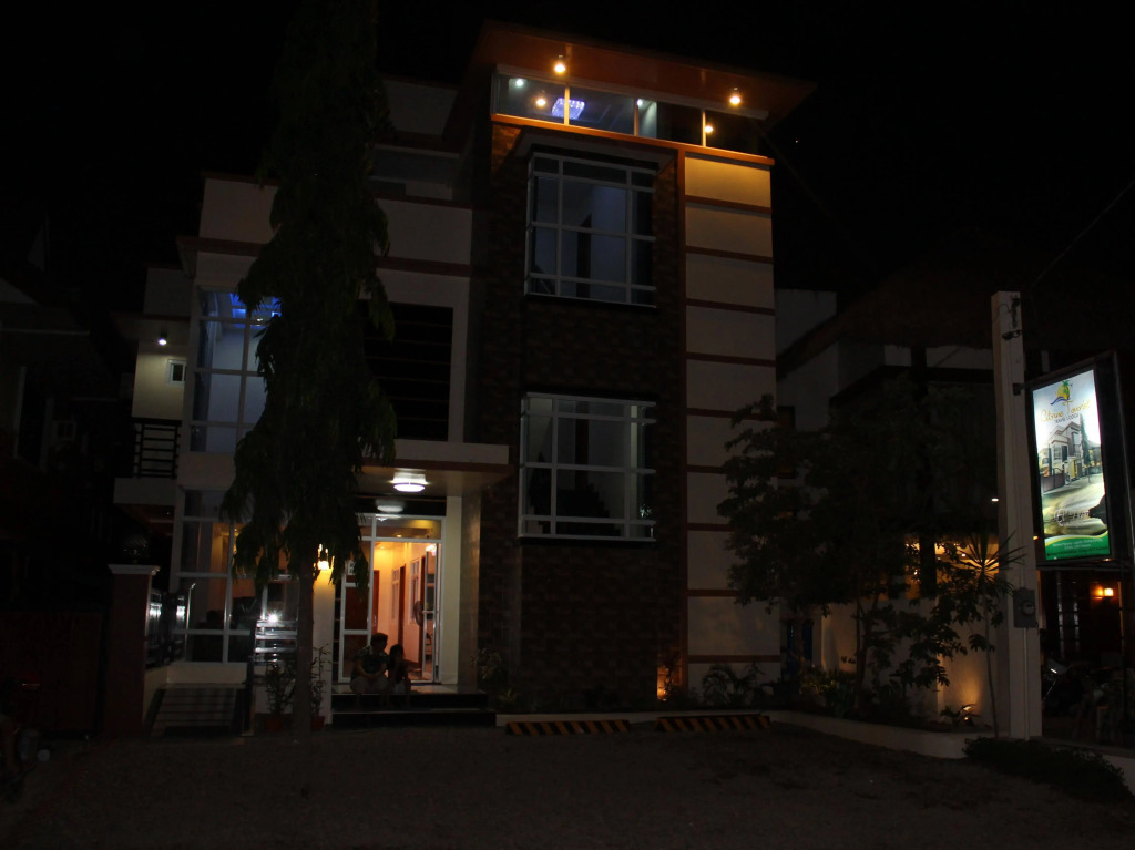 Citrine Tourist Inn