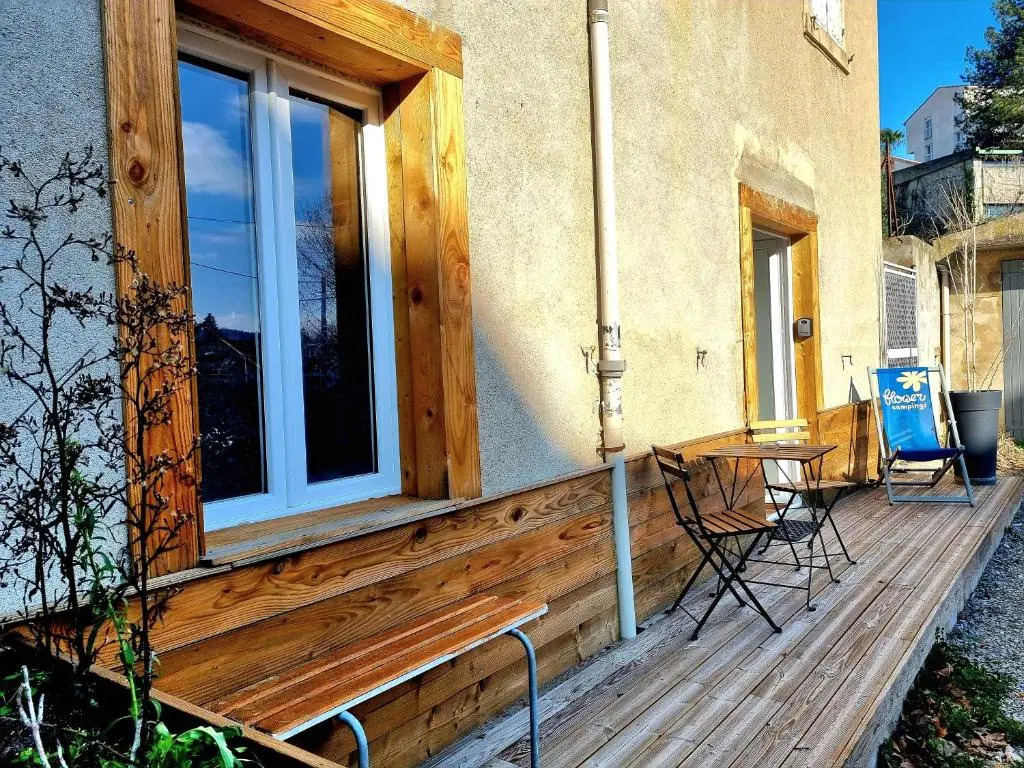 Superbe studio au c ur de l'Ardeche