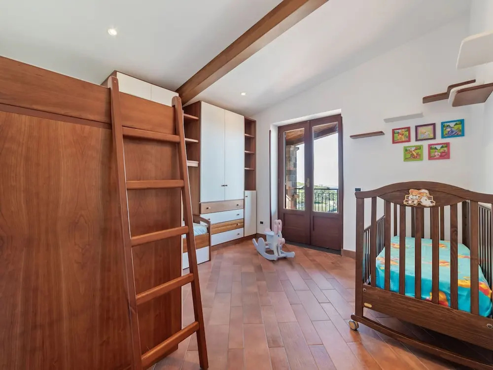 Lovely Holiday Home in Massa Lubrense With Whirlpool