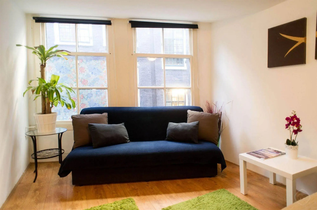 Old City Centre apartments - Central Station area
