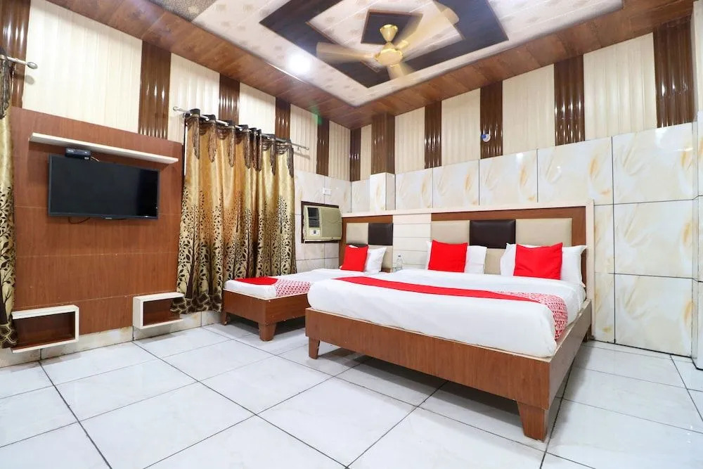 OYO 22559 Mild Inn
