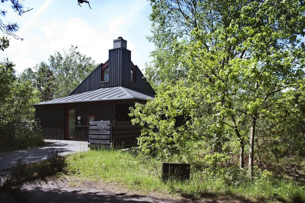 Dronningens Ferieby