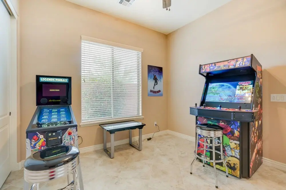 Goodyear Oasis w/ Private Pool & Hot Tub!