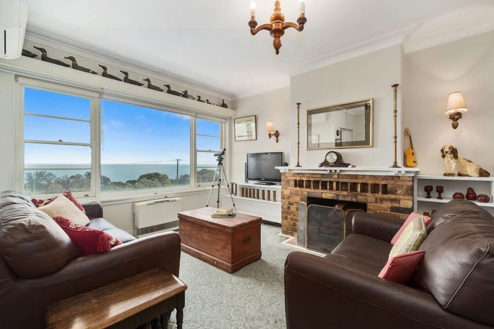 Mornington Bayside Pearl