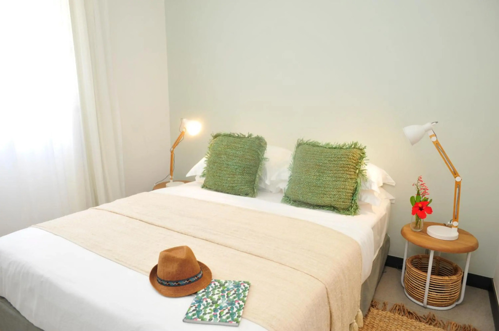 OBiches Beachfront Apartment Trou-aux-Biches