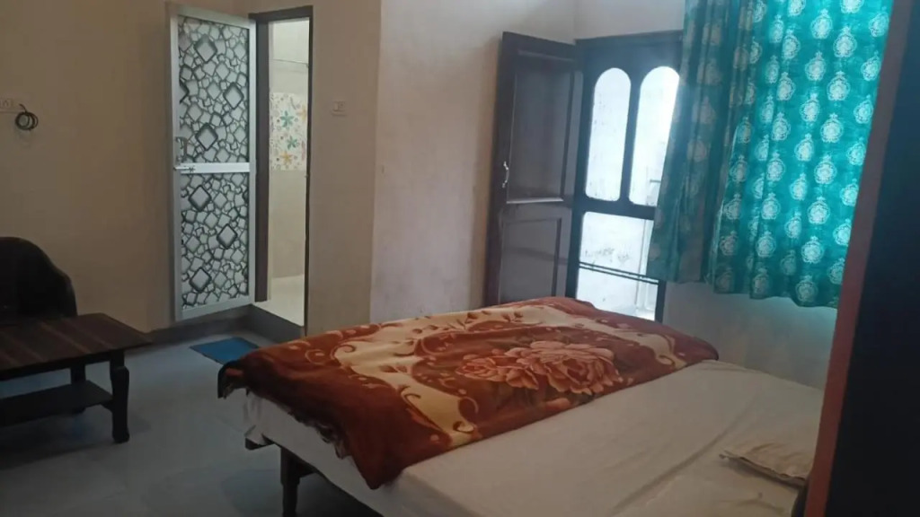Yellowoaks Guest House