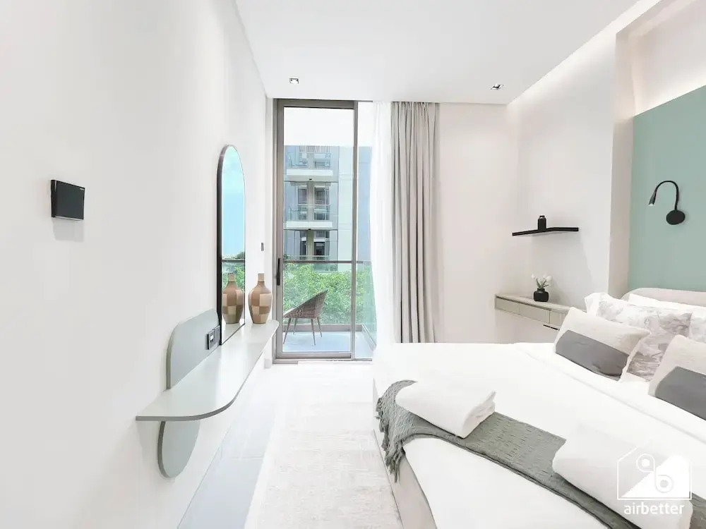 Exclusive 1BR Modern Comfort & Prime Location