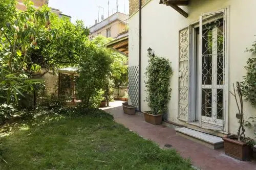 Lemon Tree Apartment Vatican City