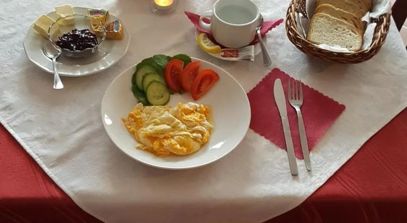 Hotel Ava