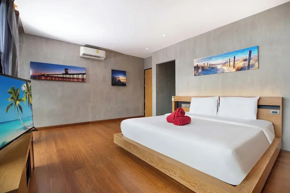 2BR Duplex Pavilion P12 in Natural Park