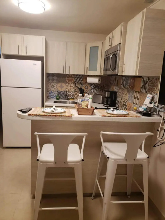 Lovely apartment with laundry & Parking