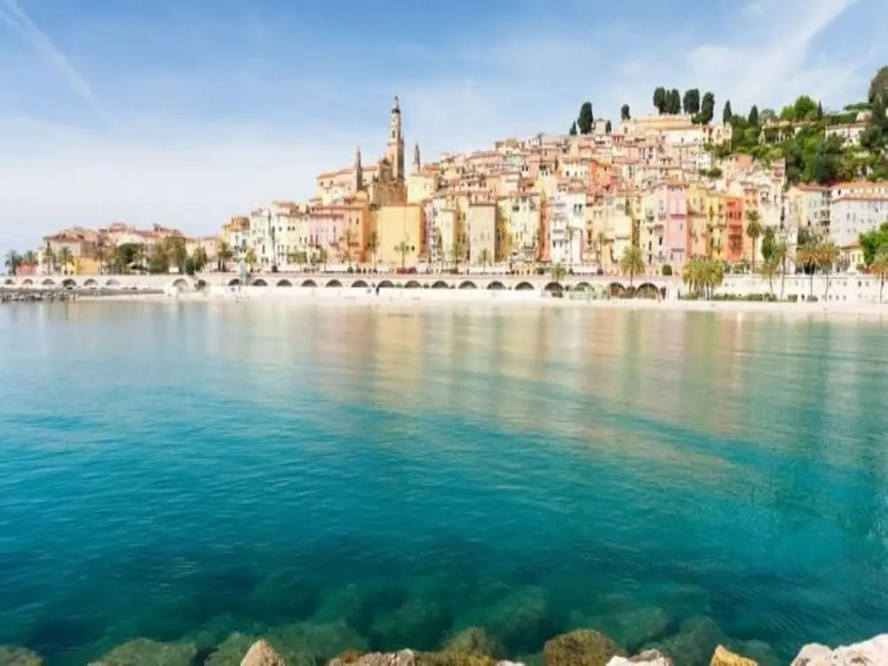Cannes, Relaxation and Comfort Just a Stones Throw From La Croisette, Beaches, Restaurants