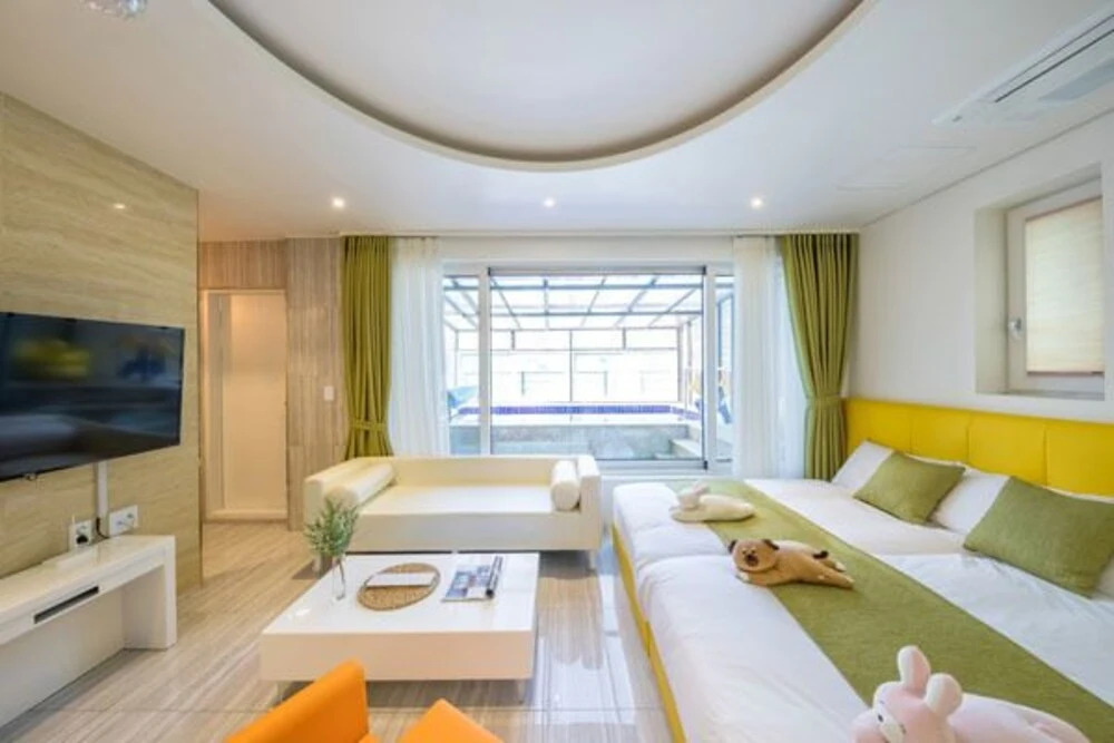 Gapyeong Ramu Poolvilla Pension
